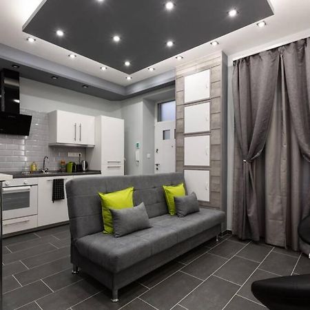 Premium Apartment By Hi5 - Central 1 Bedroom Budapest Extérieur photo