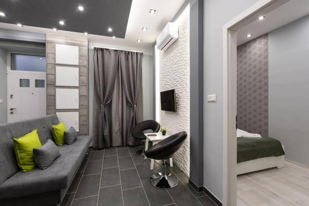Premium Apartment By Hi5 - Central 1 Bedroom Budapest Extérieur photo